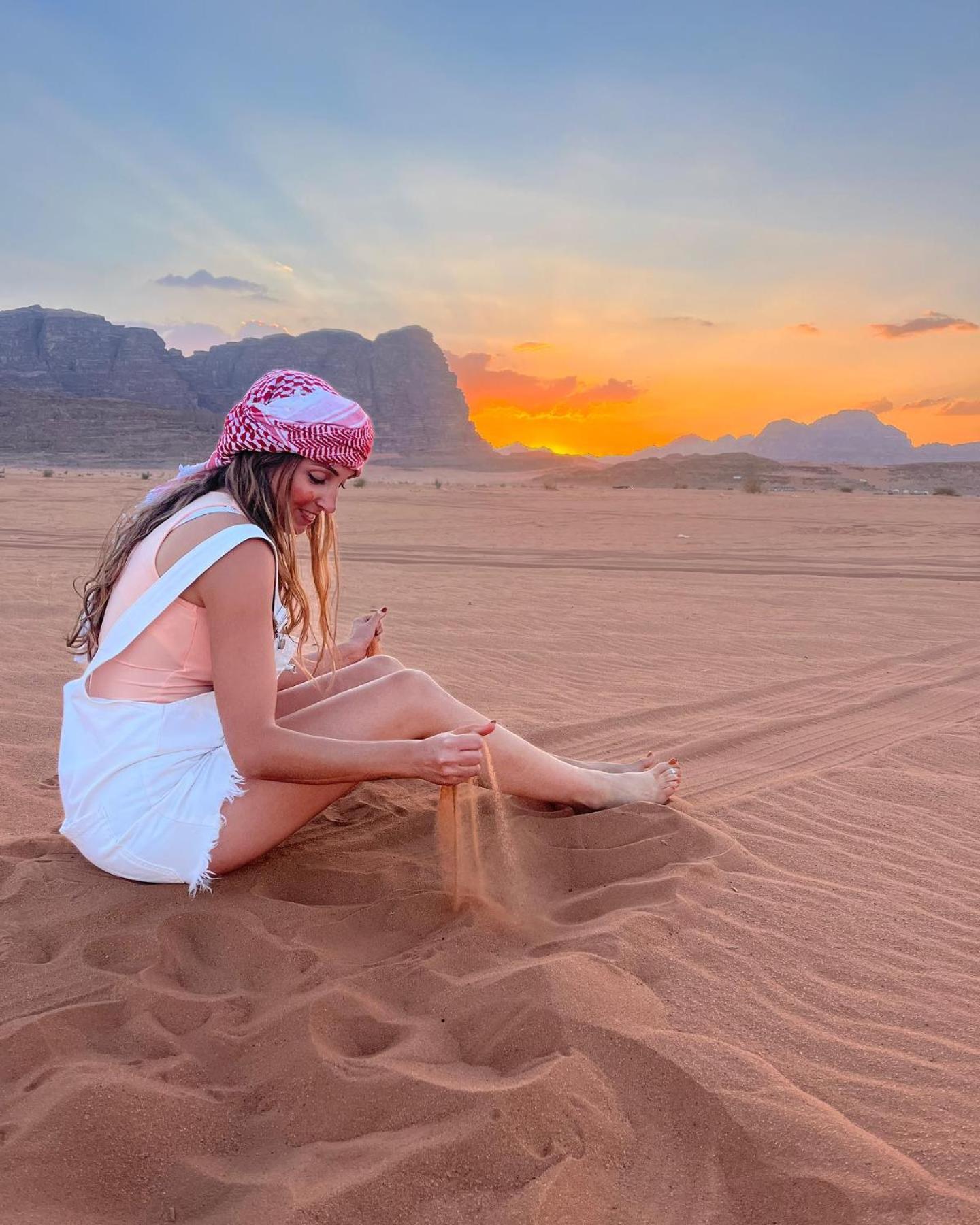 Flower Life Camp Wadi Rum Buitenkant foto