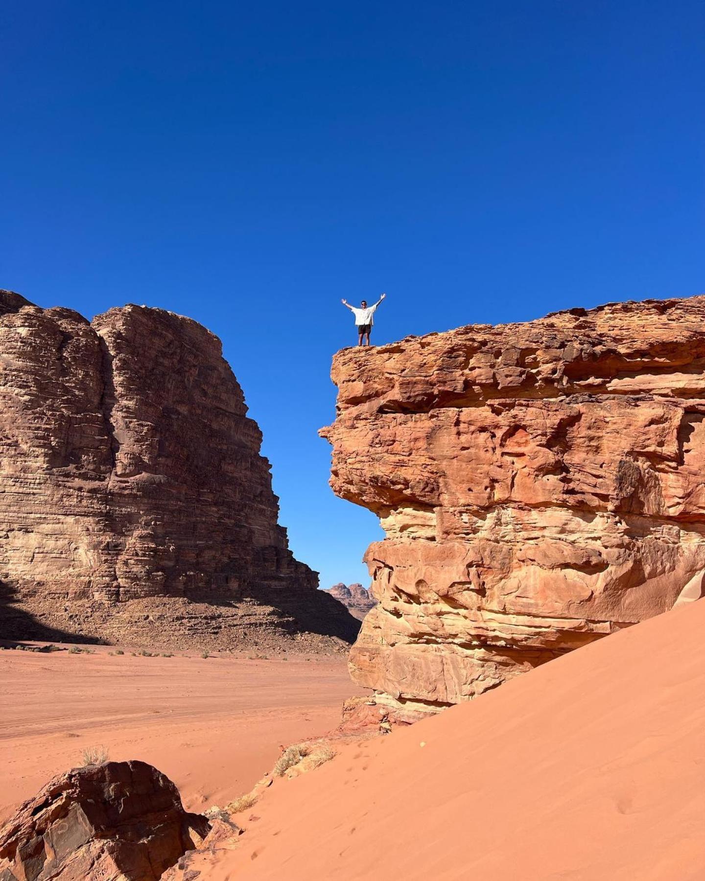 Flower Life Camp Wadi Rum Buitenkant foto