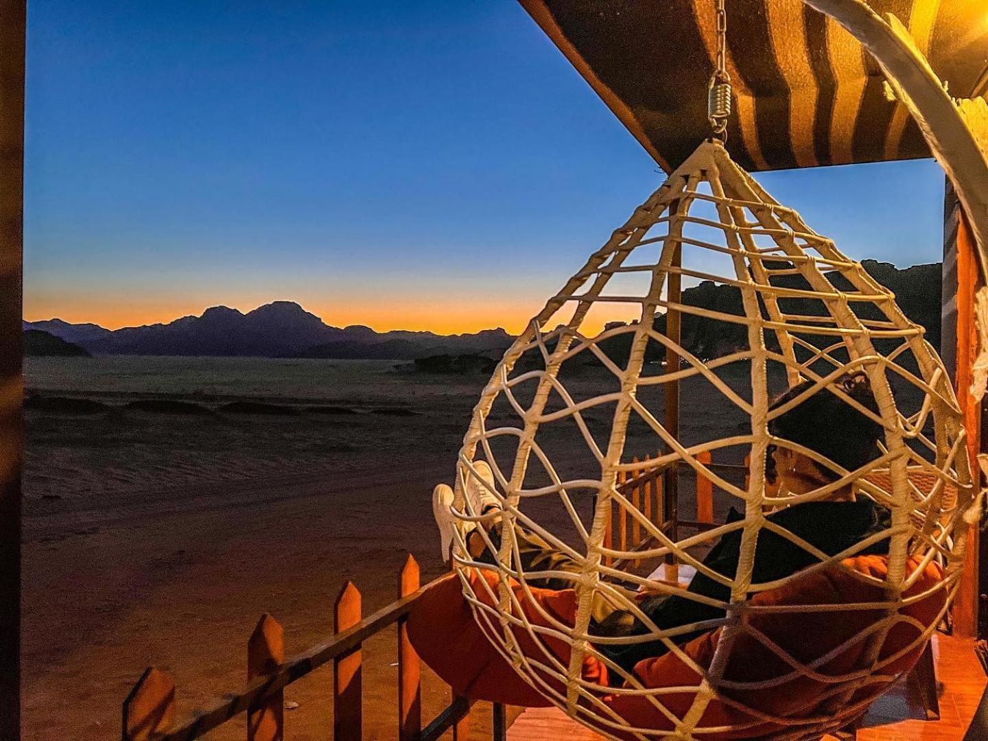 Flower Life Camp Wadi Rum Buitenkant foto